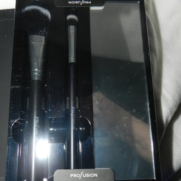 Profusion Cosmetics Bronze & Highlight Complete Highlight Bronzer Kit - Picture 6 of 15